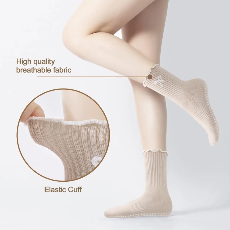 Kaus Kaki Yoga Profesional, Ta - Pilates & Yoga Unleashed Studio Tuckahoe ulasan dan harga