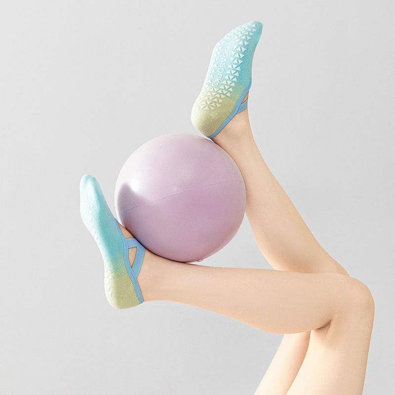 1 Pasang Kaus Kaki Yoga Siliko - Pilates Yoga Barre ulasan dan harga