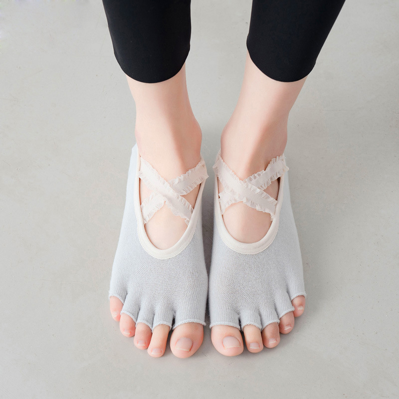Kaus Kaki Yoga Lima Jari Balut - Pilates Yoga Ballet ulasan dan harga
